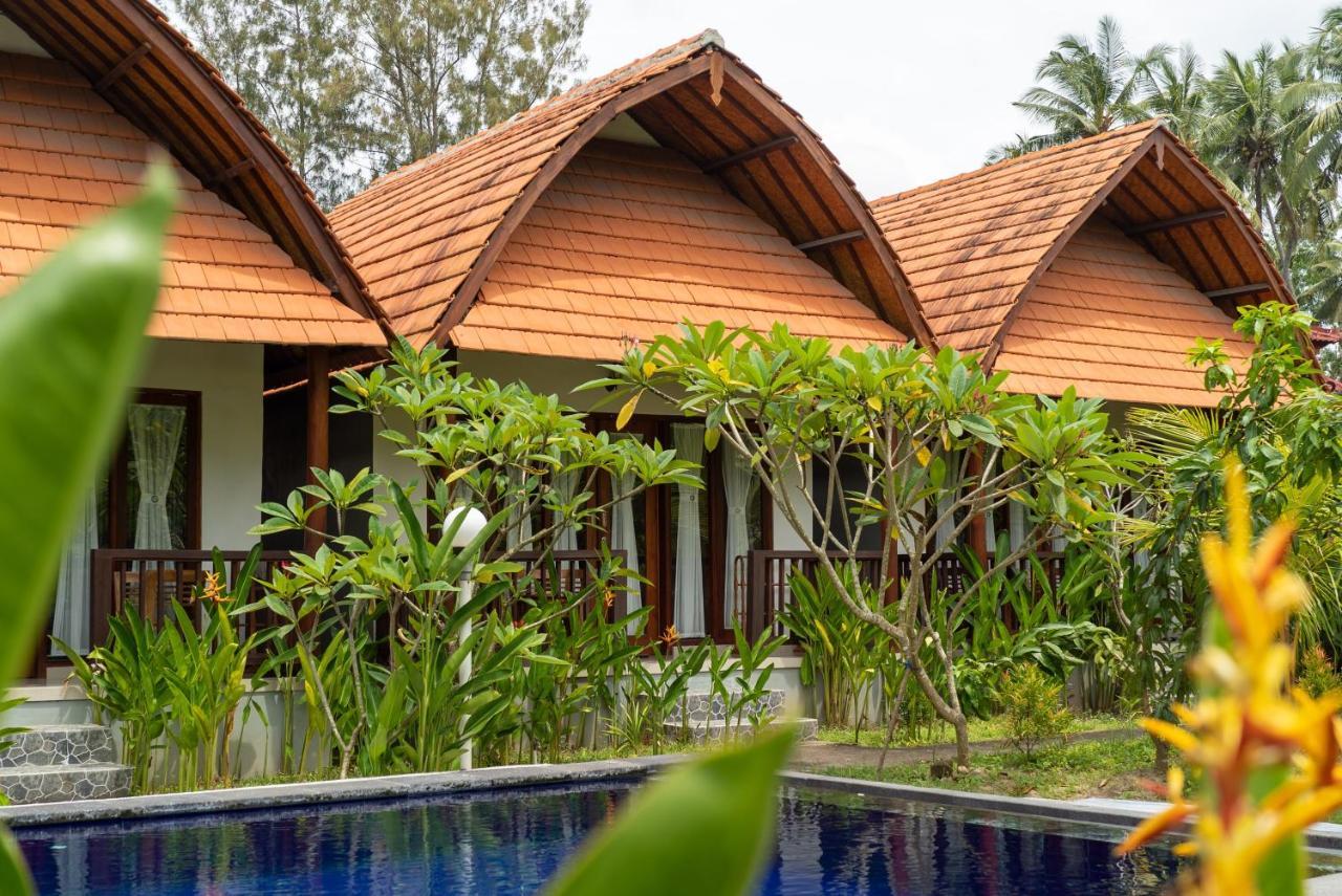 Sindhu Mesari Bungalow Toyapakeh Exterior foto